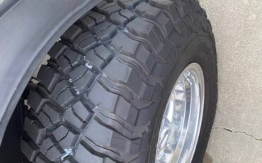 Jeep-wrangler-1985-red-14