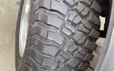 Jeep-wrangler-1985-red-4