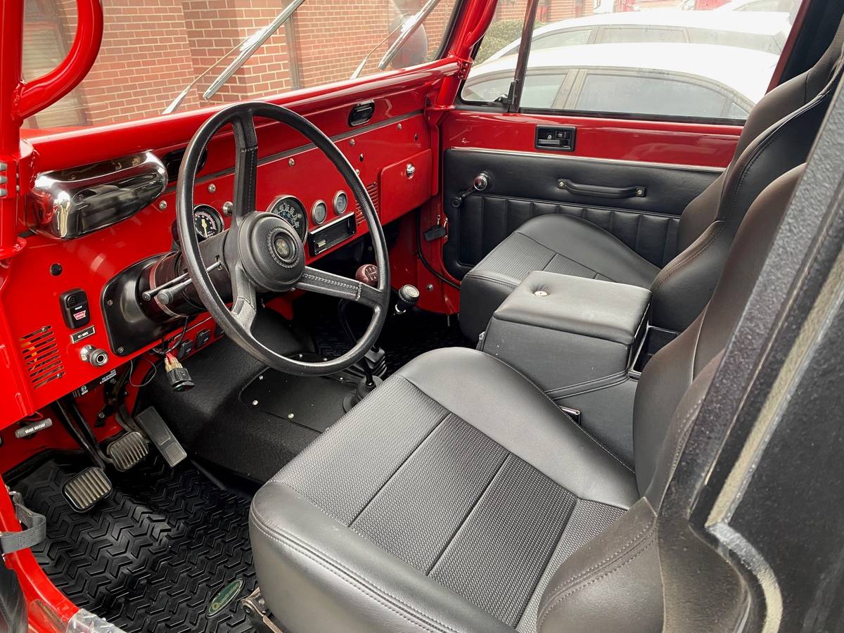 Jeep-wrangler-1985-red-7