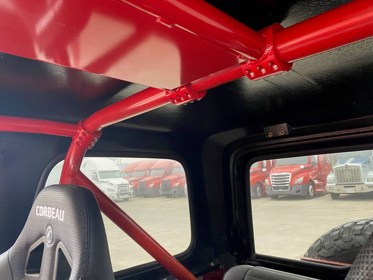 Jeep-wrangler-1985-red-9