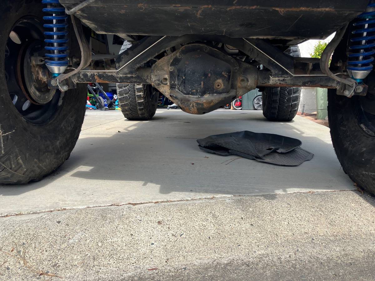 Jeep-wrangler-1990-white-6