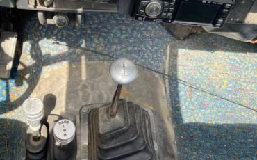 Jeep-wrangler-1990-white-7