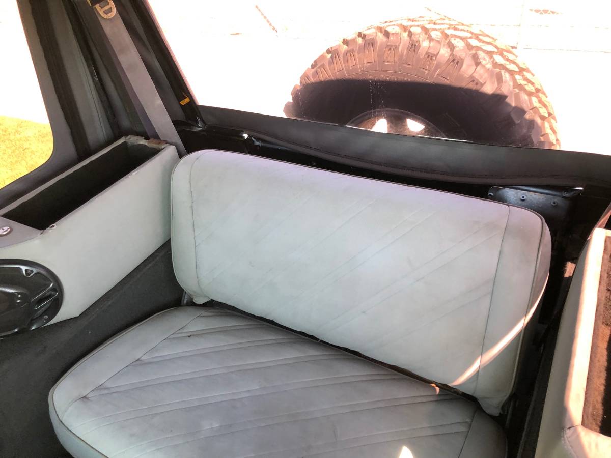 Jeep-wrangler-1992-5