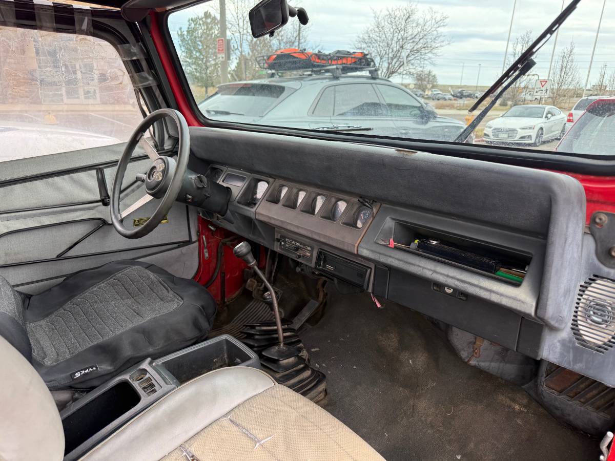 Jeep-wrangler-1993-3