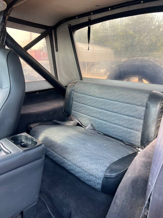 Jeep-wrangler-open-body-base-1987-red-10