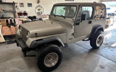 Jeep-wrangler-open-body-laredo-1988-1