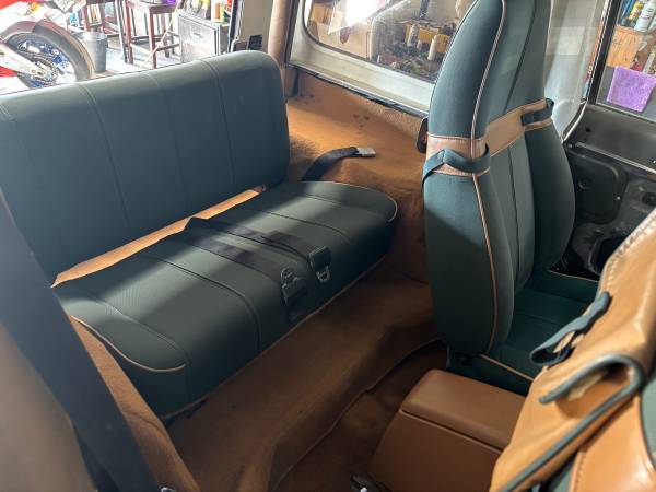 Jeep-wrangler-open-body-laredo-1988-8