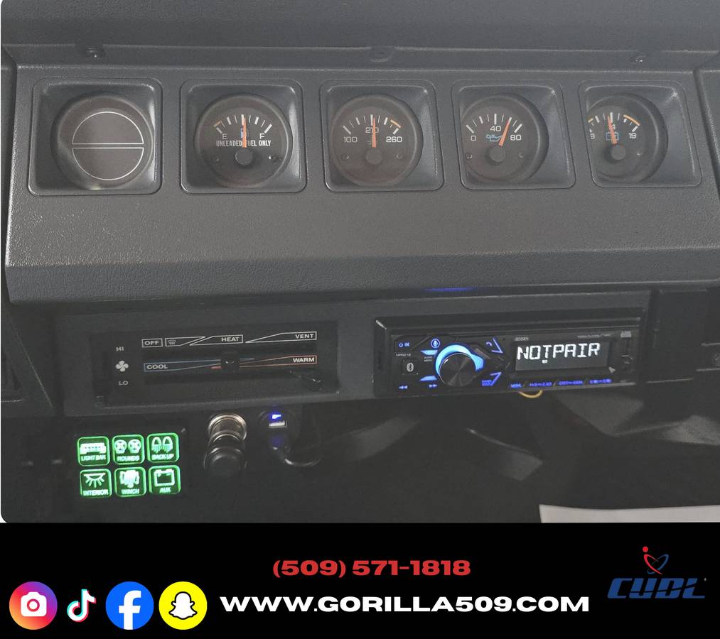 Jeep-wrangler-s-1995-red-13