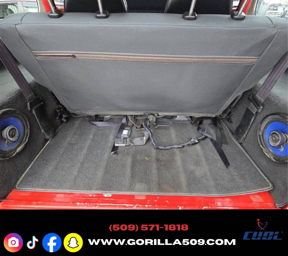 Jeep-wrangler-s-1995-red-18