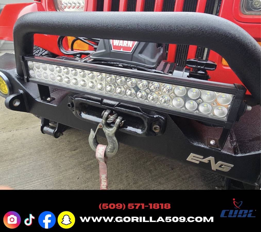 Jeep-wrangler-s-1995-red-19