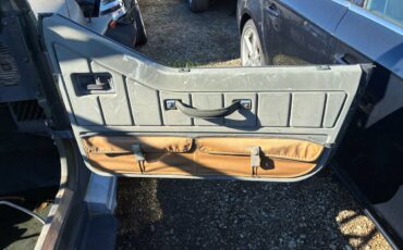 Jeep-wrangler-sahara-1992-green-12