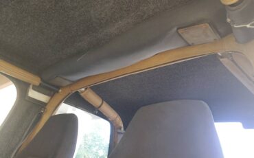 Jeep-wrangler-sahara-1993-grey-15