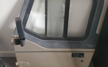 Jeep-wrangler-sahara-1993-grey-16