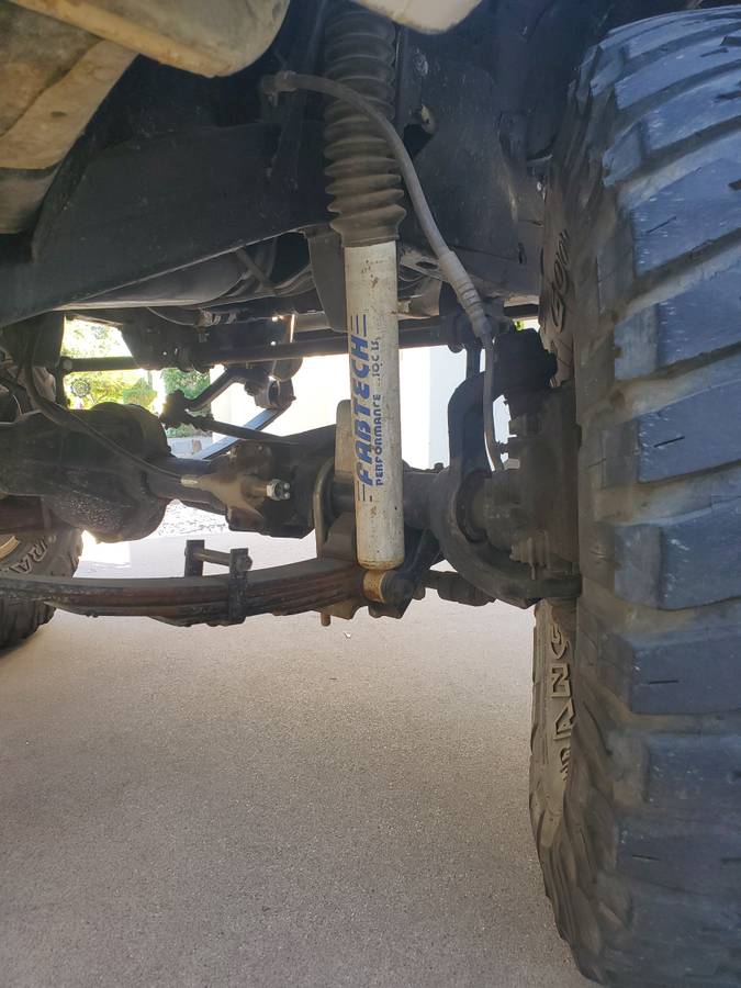 Jeep-wrangler-sahara-1993-grey-3