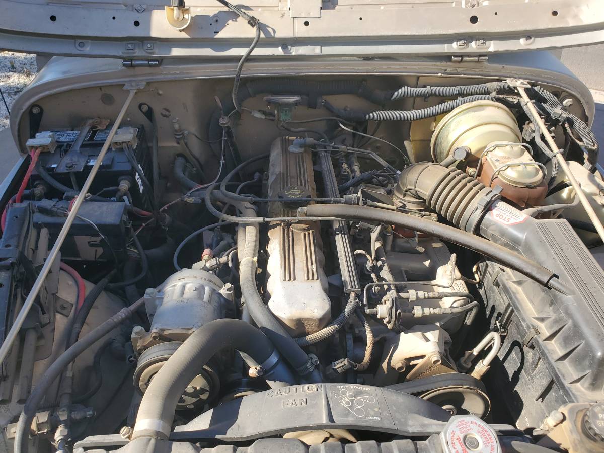 Jeep-wrangler-sahara-1993-grey-5