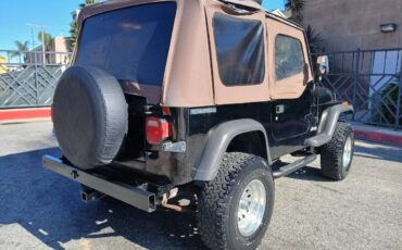 Jeep-wrangler-sport-1990-black-4