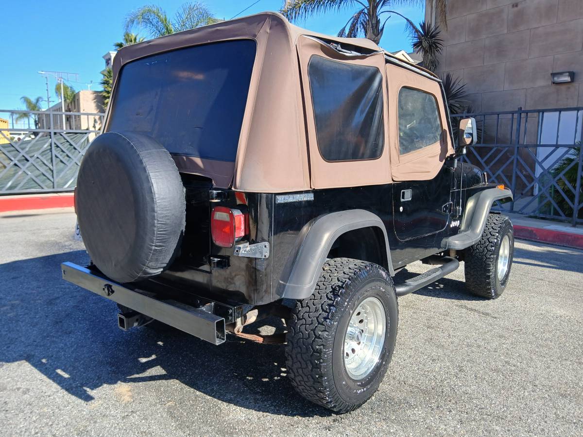 Jeep-wrangler-sport-1990-black-4