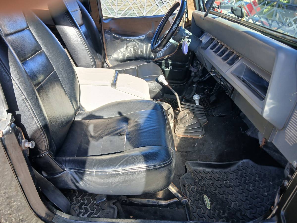 Jeep-wrangler-sport-1990-black-5