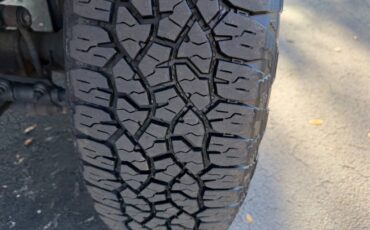 Jeep-wrangler-unlimited-sahara-1995-blue-9