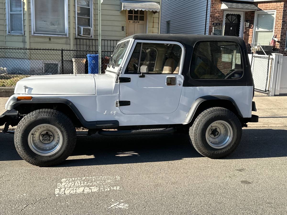 Jeep-wrangler.-1988