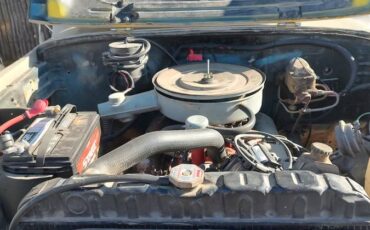 Jeepster-commando-4wd-1972-grey-5