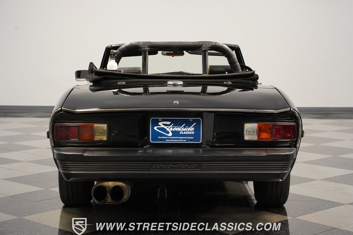 Jensen-Healey-MKII-1974-Convertible-10