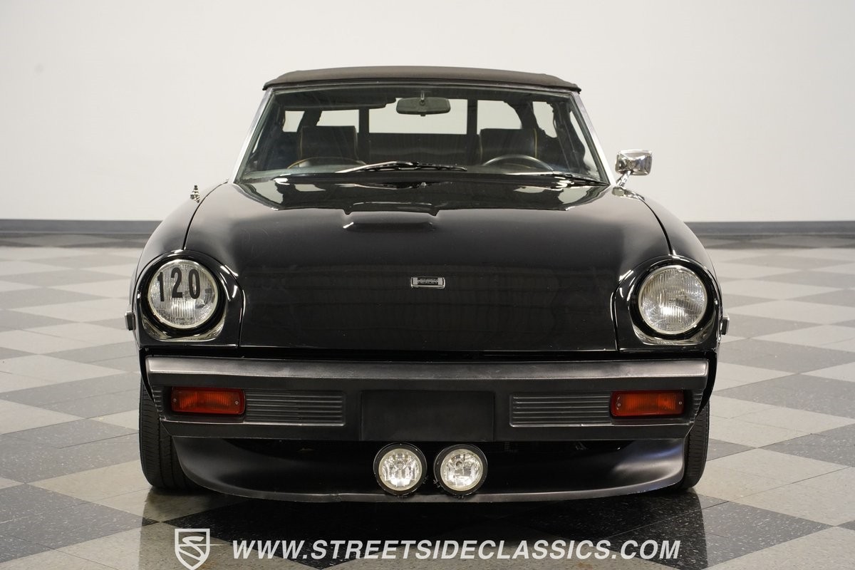 Jensen-Healey-MKII-1974-Convertible-16