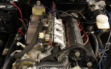 Jensen-Healey-MKII-1974-Convertible-33