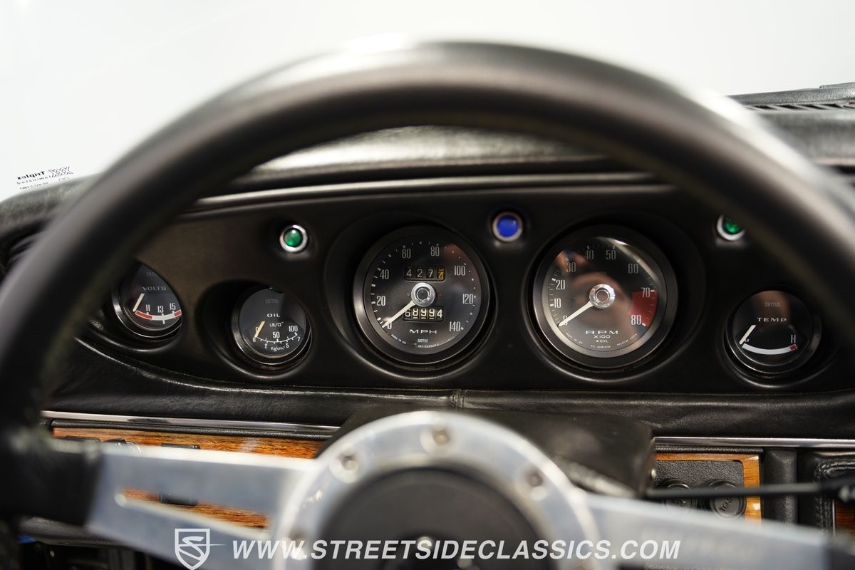 Jensen-Healey-MKII-1974-Convertible-39