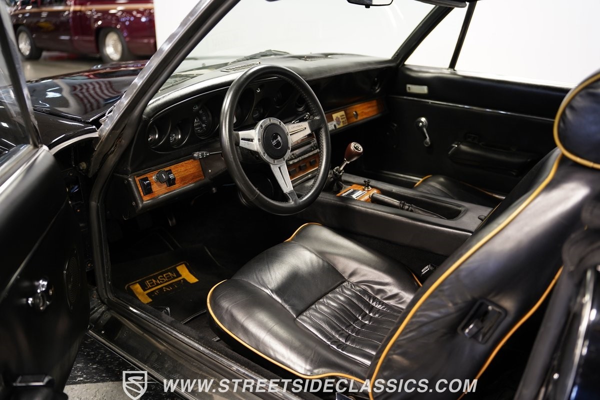Jensen-Healey-MKII-1974-Convertible-4
