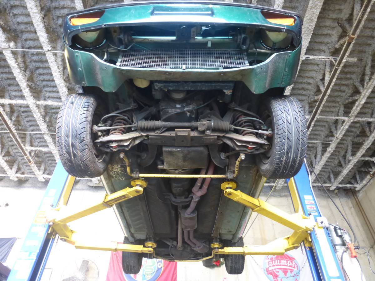 Jensen-healey-1973-green-18