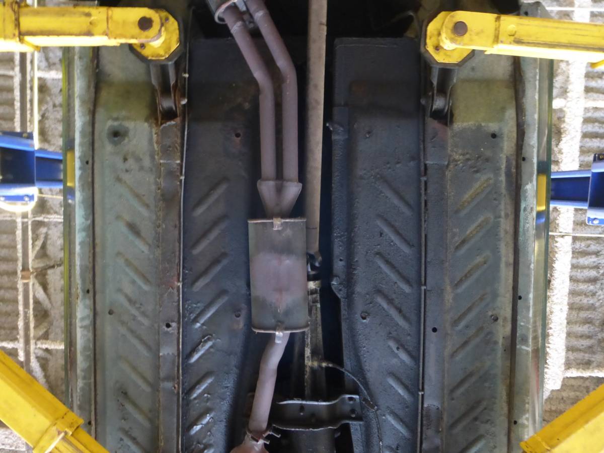 Jensen-healey-1973-green-20