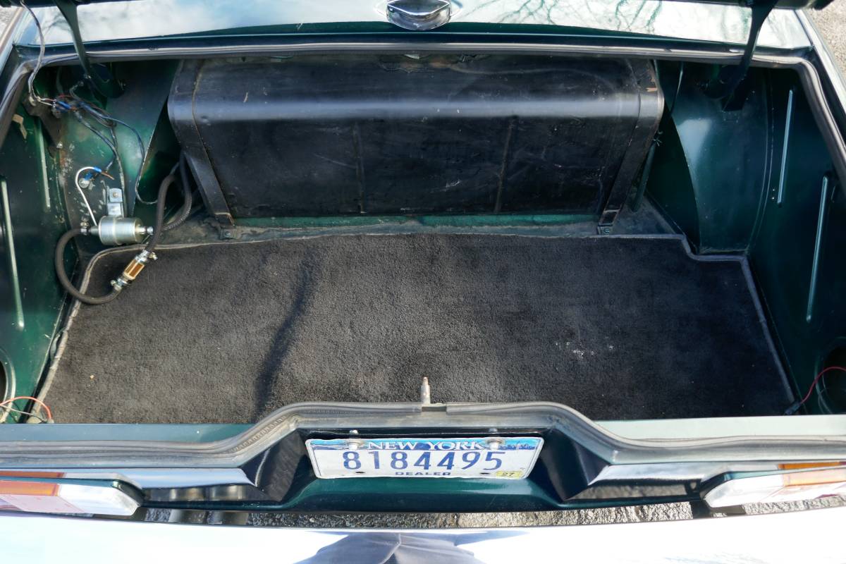 Jensen-healey-1973-green-23