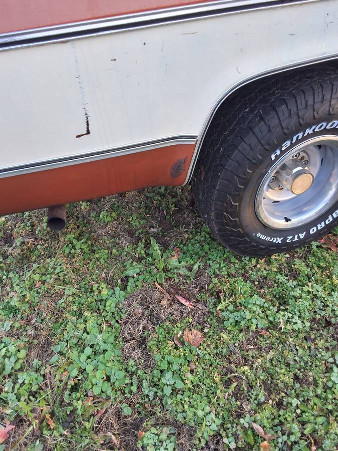 K1400-4x4-1980-brown-7