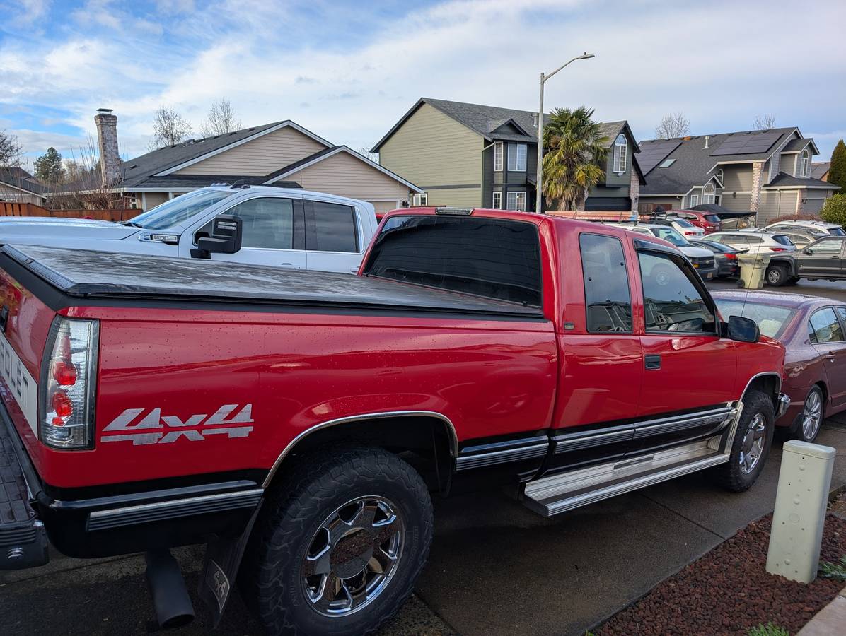 K2500-chevy-silverado-1995-red-9