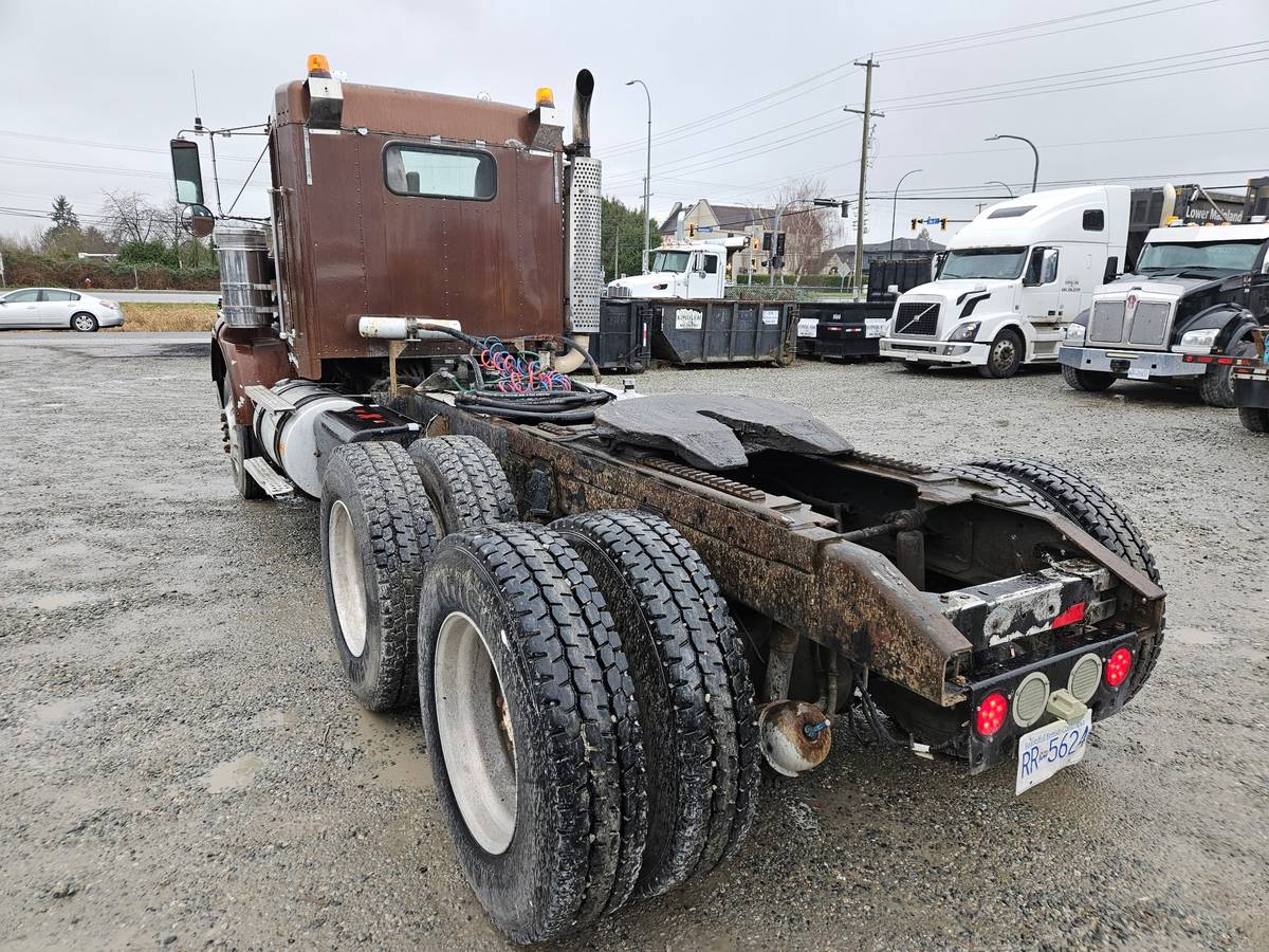 Kenworth-t8-series-diesel-1996-4