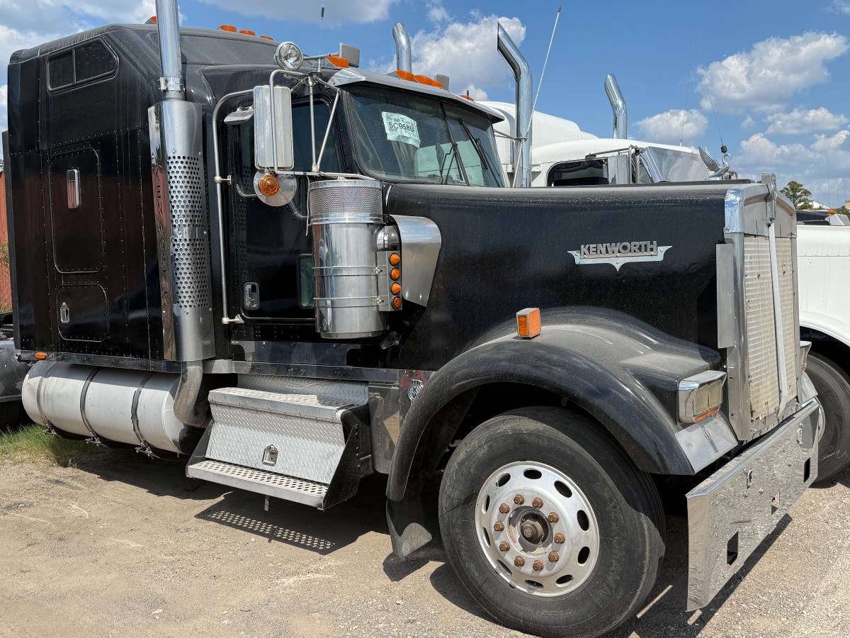 Kenworth-w900-diesel-1996-6