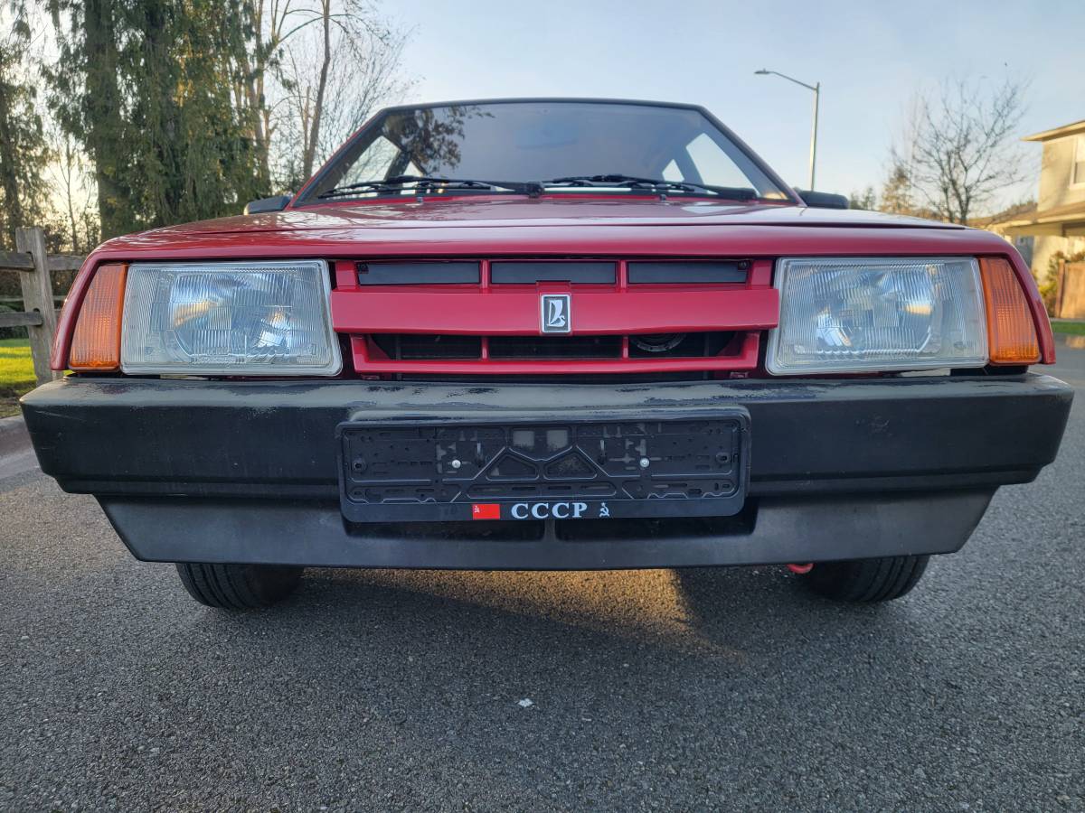 Lada-samara-vaz-2109-1990-red-1