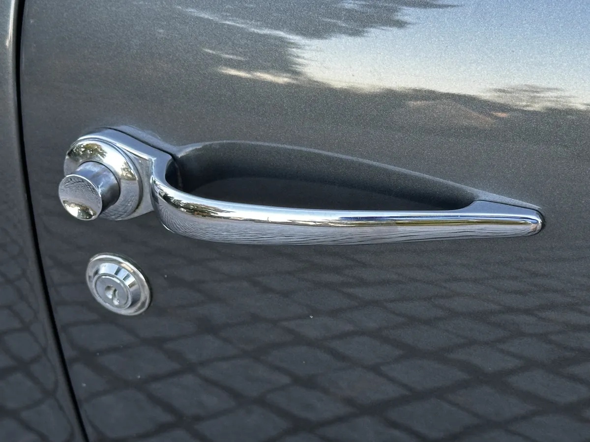 Lancia-Aurelia-1954-Grey-Beige-Cloth-12