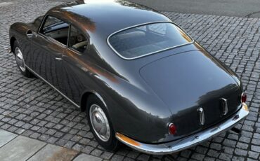 Lancia-Aurelia-1954-Grey-Beige-Cloth-16