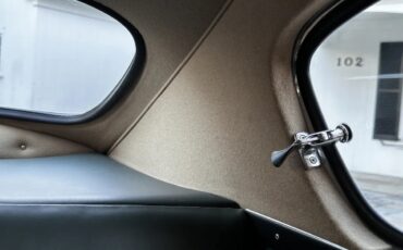 Lancia-Aurelia-1954-Grey-Beige-Cloth-6