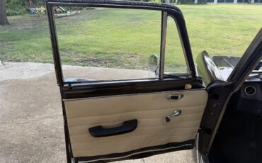 Lancia-Fulvia-1971-Brown-Tan-10