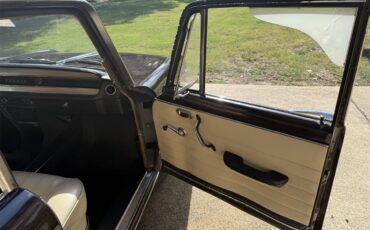 Lancia-Fulvia-1971-Brown-Tan-17