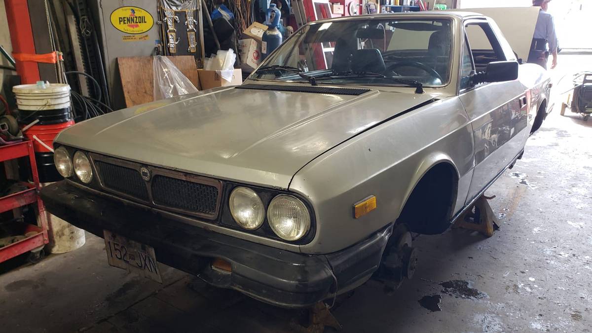 Lancia-fiat-beta-zagato-1981-grey-11