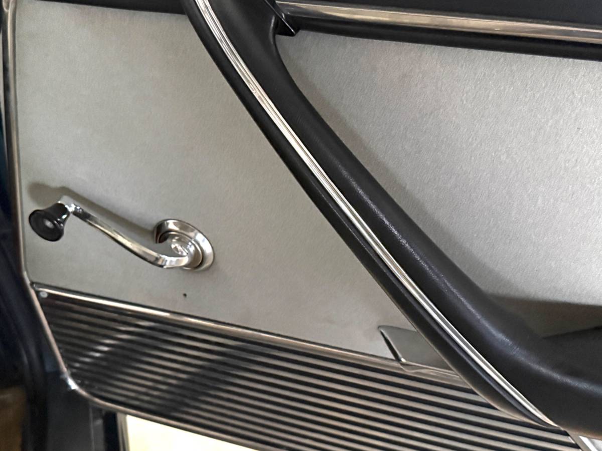 Lancia-flavia-2000-coupe-1970-blue-15