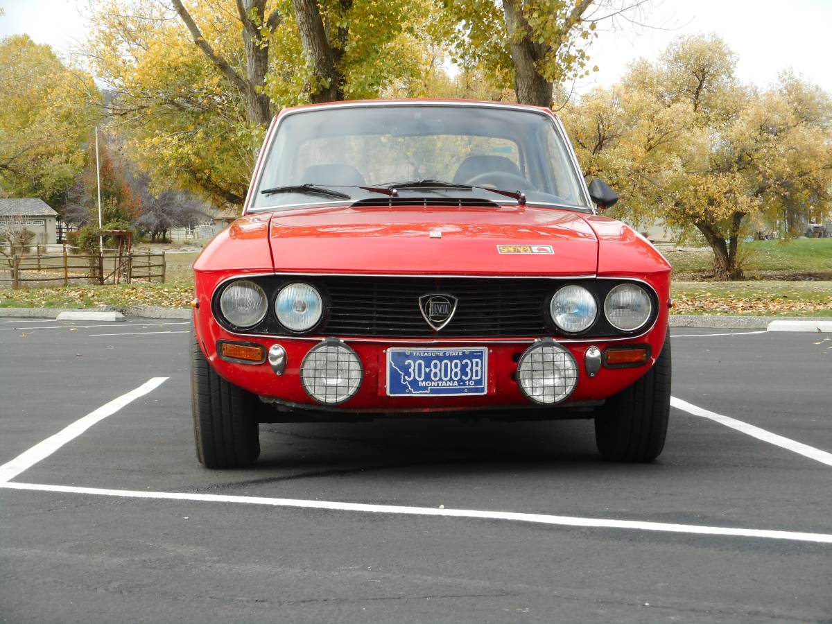 Lancia-fulvia-1.3s-safari-edition-1975-red-2