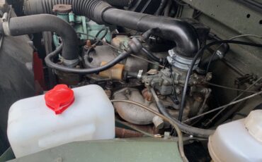 Land-Rover-Defender-1980-Convertible-11