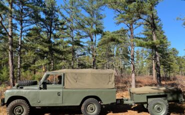 Land-Rover-Defender-1980-Convertible-5