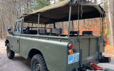 Land-Rover-Defender-1980-Convertible-7