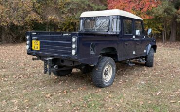 Land-Rover-Defender-1980-Extended-Cab-Pickup-3